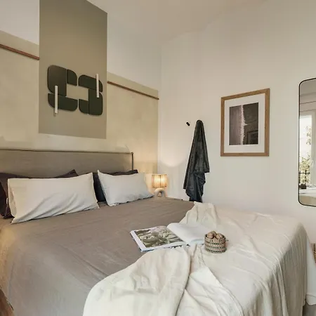 Nampi - 2 Bedrooms And Balcony In El Poblenou Διαμέρισμα *